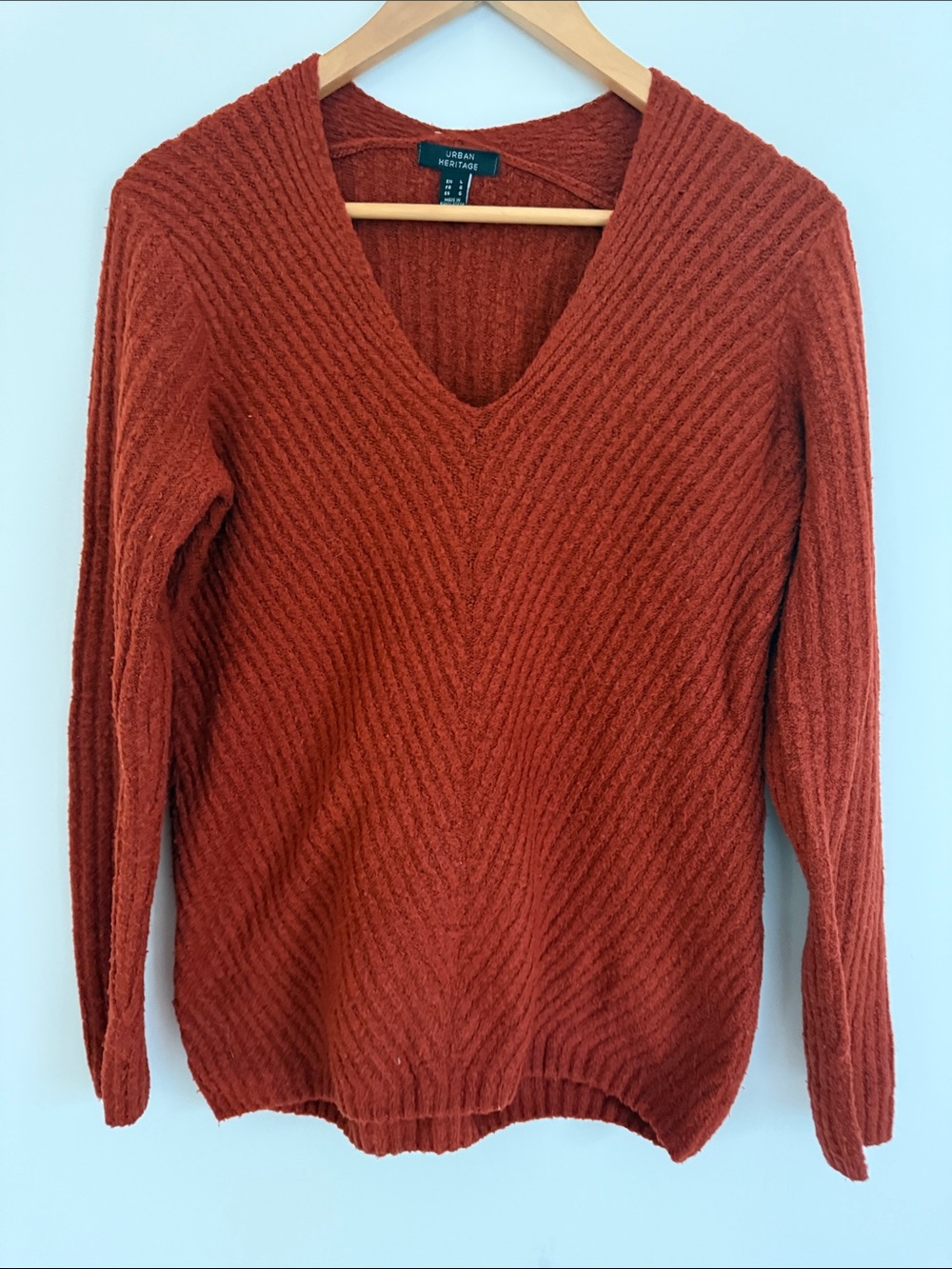 Urban Heritage Woman Red V Neck Long Sleeve Pullover Rib Knit Sweater Size L